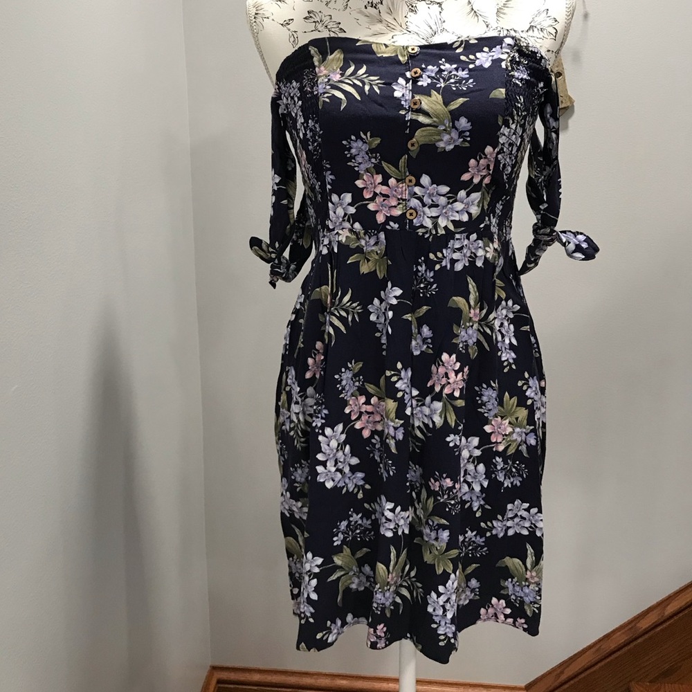 American Eagle Navy Floral Off Shoulder/Strapless Dress